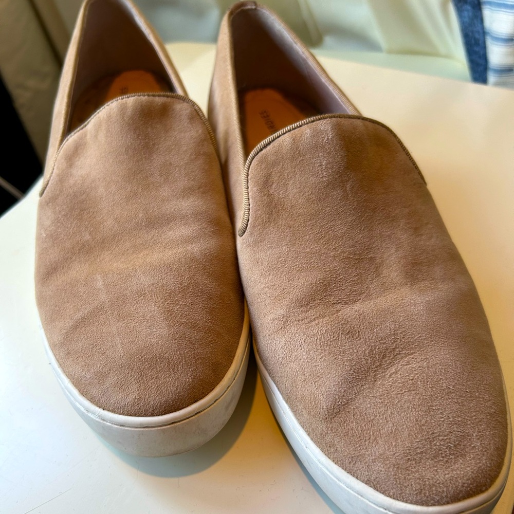 Birdies The Swift shell suede size 9